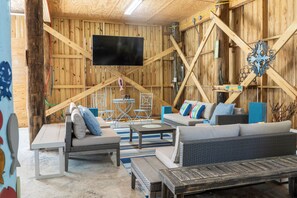 022 Bleu Haus Outdoor Living Space with TV