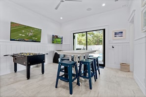 Spielezimmer