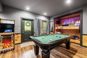 Spielezimmer
