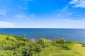 Look straight out into the horizon! The views cannot be beat!