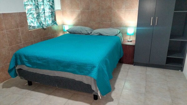 Bedroom with Boudoir