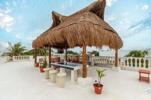 Have some frosty beverages with the salty sea breeze in your hair!
