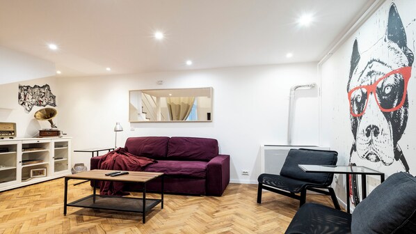 Living room (1)