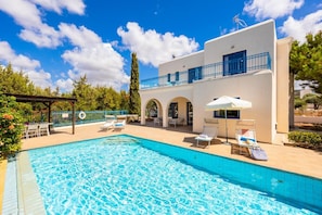 Beautiful villa with private pool and terrace