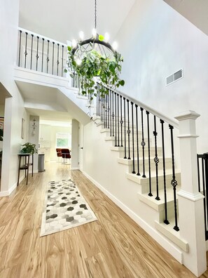 Entry way 