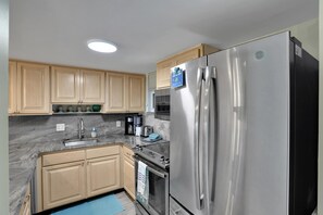 Beautifully updated kitchen with all the essentials