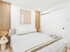Bedroom (1)