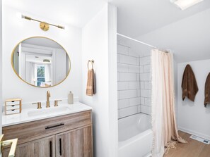 Just finished remodeling my bathroom and I'm in love! New tub, sink, and mirror - it's like a spa in my own home! #interiordesign #happy