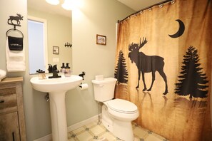 Full Bathroom