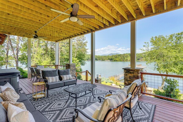 Hiawassee Vacation Rental | 5BR | 4.5BA | 7,203 Sq Ft | 2 Steps Required