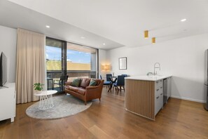 Living Area/Dining Area/Kitchen