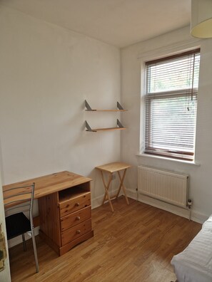 Andere