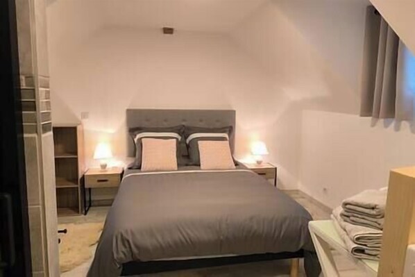 Chambre lit double