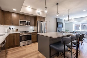 Well equipped kitchen with all of the essentials