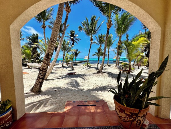 The stunning colours of Ambergris Caye