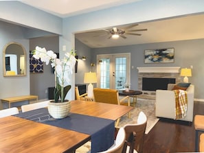 Living & Dining room area