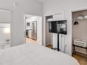 Navy Yard Washington 1 Bedroom Bedroom