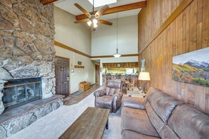 Living Room | Wood-Burning Fireplace