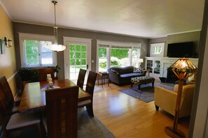 Cottage Lively (05)