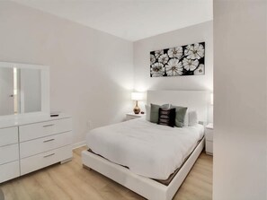 Navy Yard Washington 1 Bedroom Bedroom