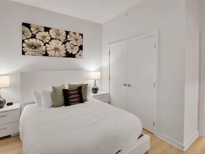 Navy Yard Washington 1 Bedroom Bedroom
