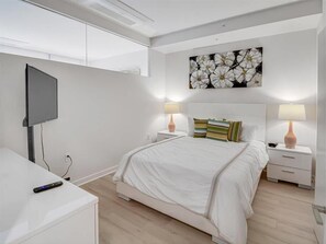 Navy Yard Washington 1 Bedroom Bedroom