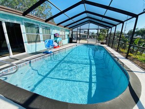 Take a dip in our waterside pool complete with floats, goggles & basketball hoop