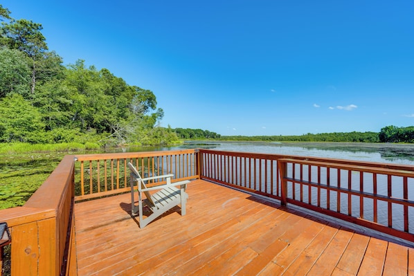 Perry Vacation Rental | 3BR | 2BA | 1,500 Sq Ft | Stairs Required