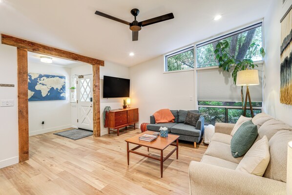 Flagstaff Vacation Rental | 2BR | 1BA | Step-Free Access | 1,200 Sq Ft