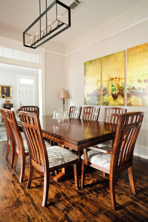 We love this big dining table!