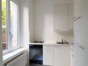 Well equipped Kitchen
Bright and airy
