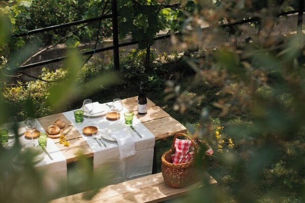 Outdoor dining
