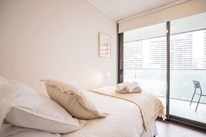 Cómoda y acogedora habitación secundaria con cama nido