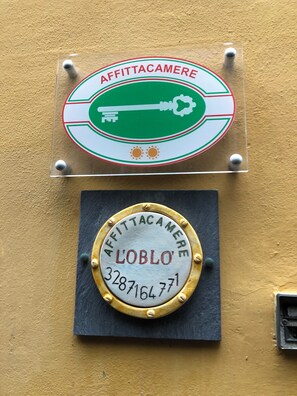 Esterni
