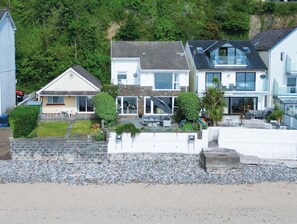 Rainbow Leap - 5 Bed Holiday Home - Saundersfoot (19380)