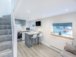 Open plan living space | Homeleigh Barn, Coads Green, near Callington