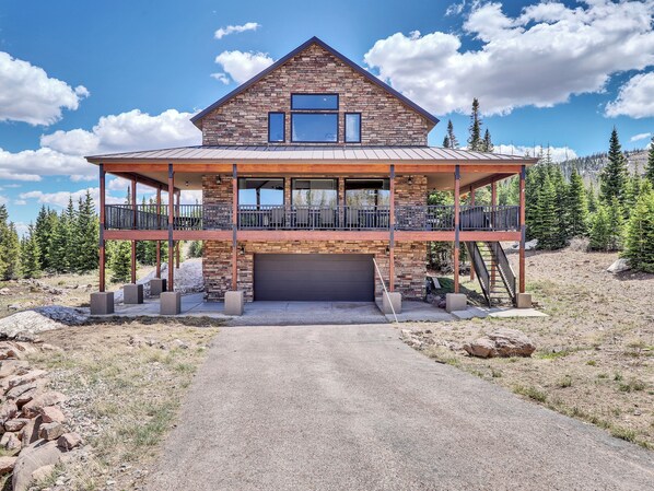 High Meadows Cabin
