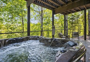 Bain à remous extérieur