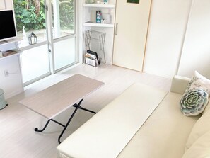 ・<Guest room image> 30 square meters in size, accommodating up to 6 guests