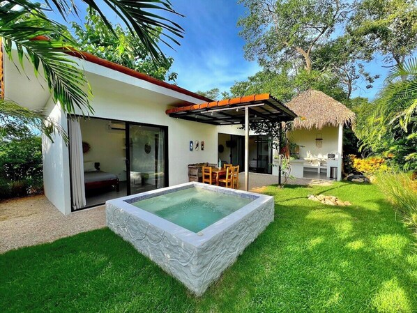 Villa Sol - Lush Jungle Villa (2141)