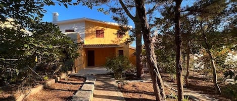 Exterior