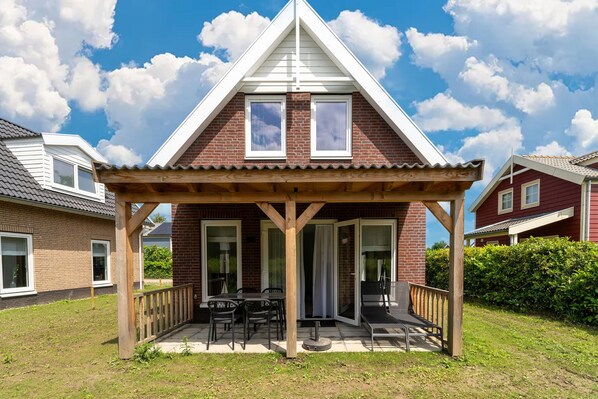 Holiday Home Exterior [summer]