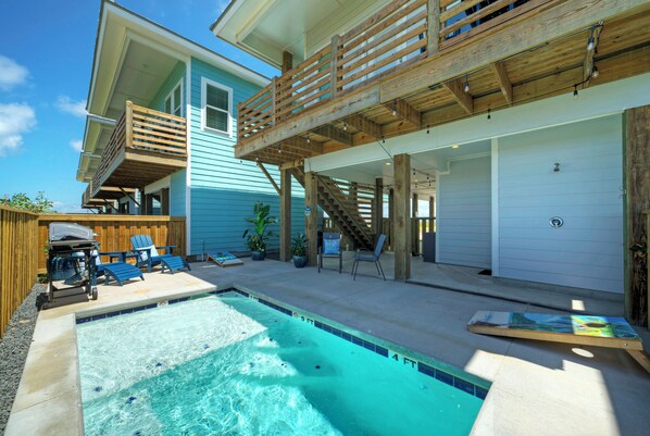 Welcome to Between the Shores!