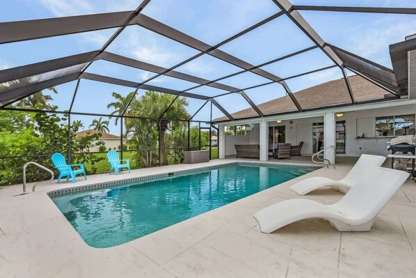 Relax by the private pool and enjoy the serene outdoor space!