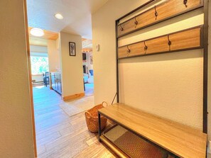 Crested Butte Vacation Rental, Wood Creek Lodge #304 - Crested Butte Vacation Rental, Wood Creek Lodge #304