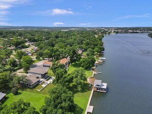 Open Water Views, Minutes from Marble Falls