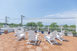 Rooftop Terrace Firepit Seating Area