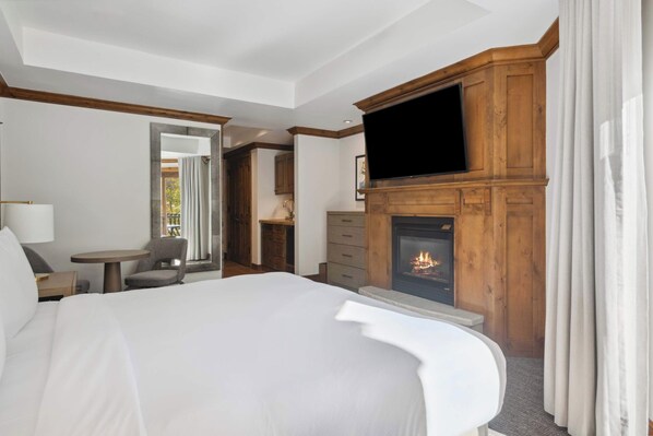 AspenMtnResidences-33A3-4304