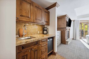 AspenMtnResidences-33A3-4314