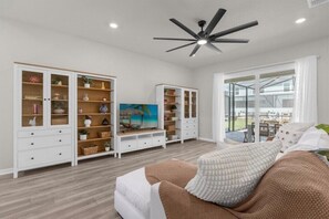 1265EmeraldRowWay(4)